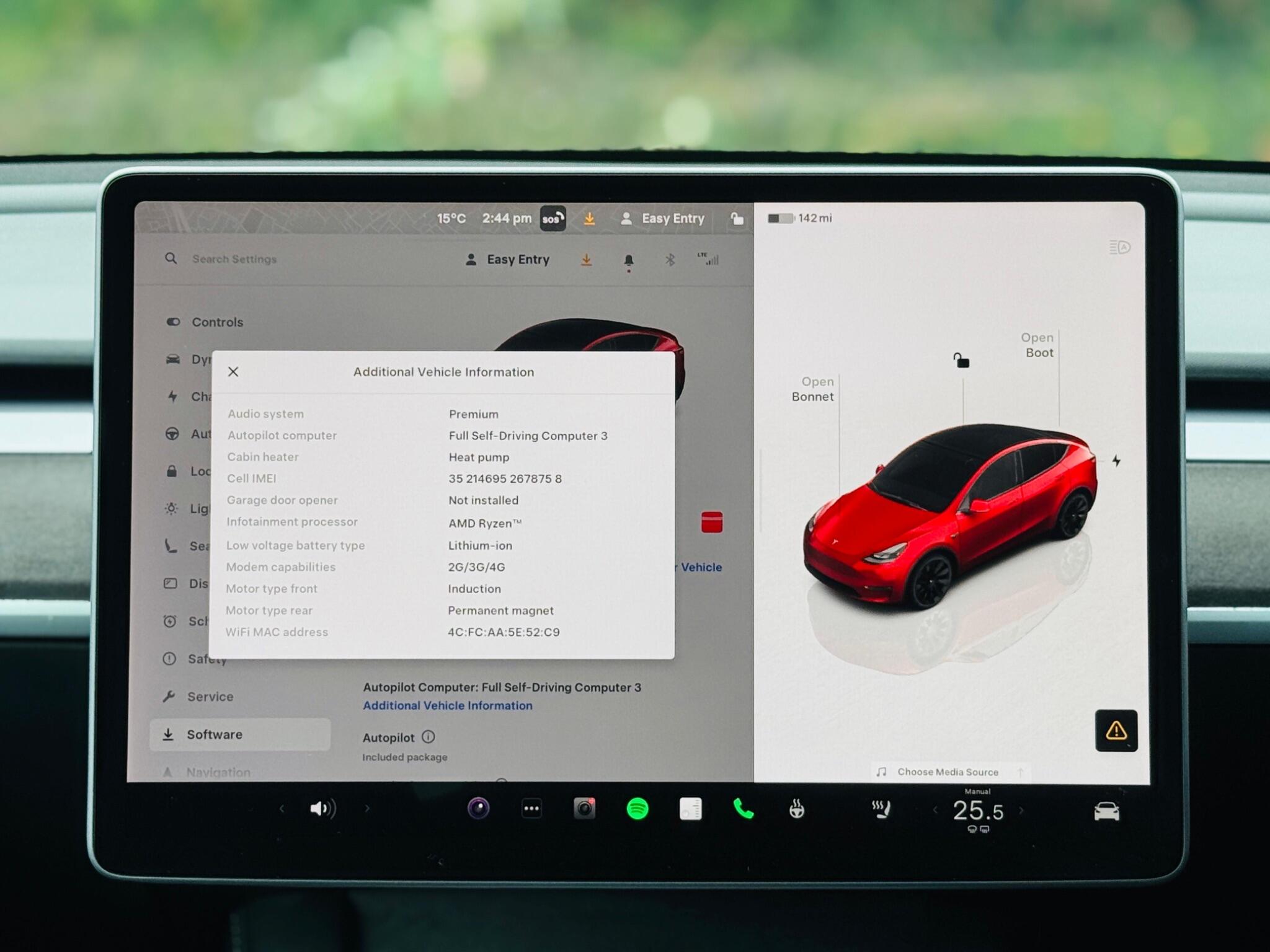 Tesla Model Y view 19