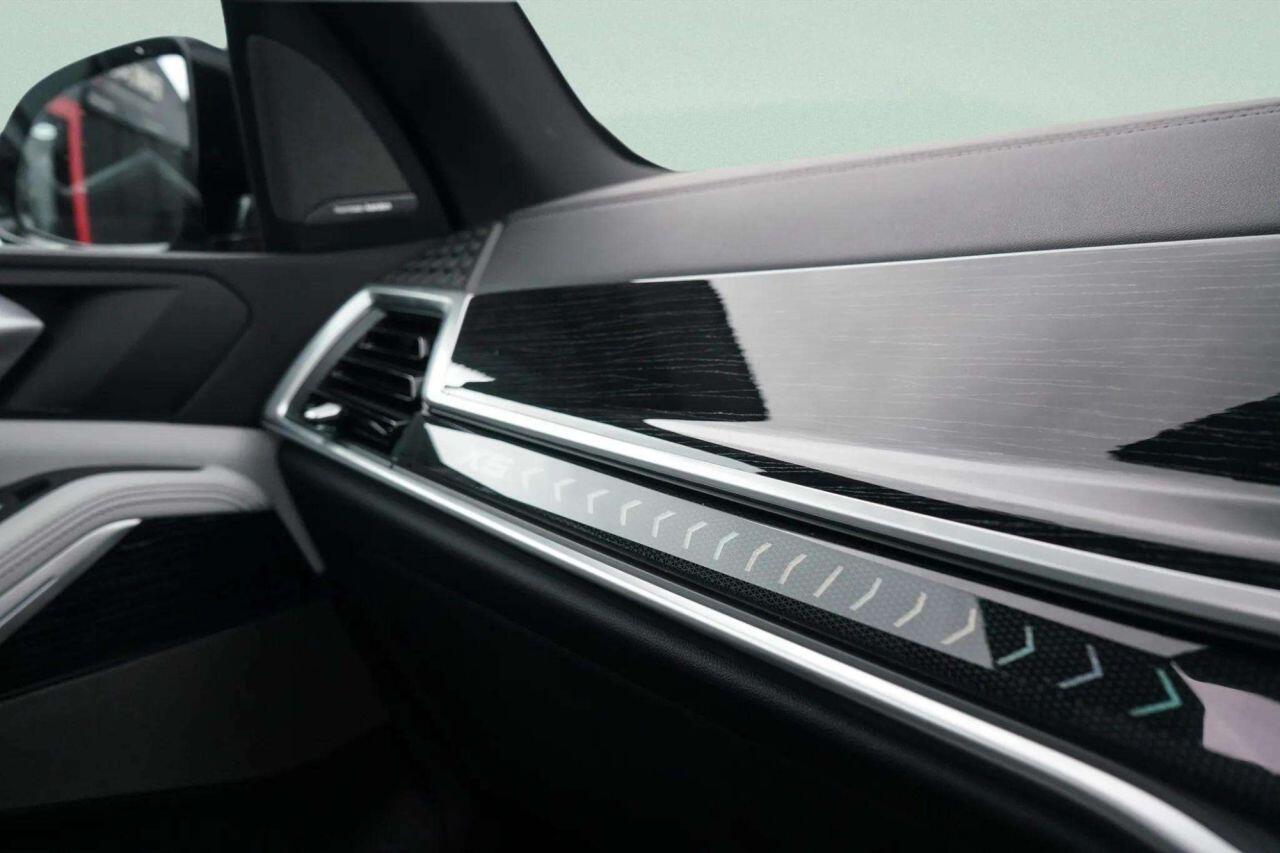 BMW X5 view 44