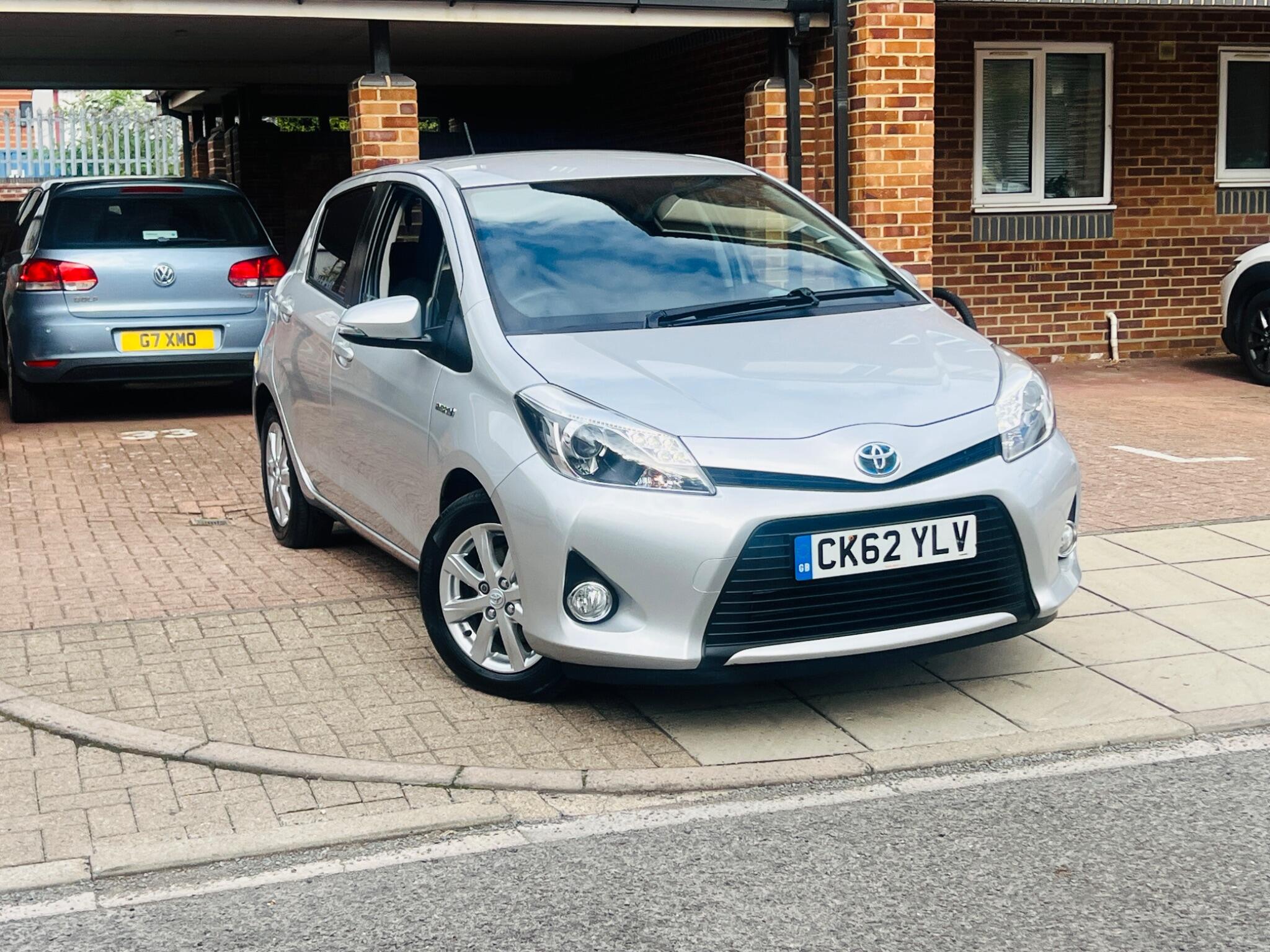 Toyota Yaris main image