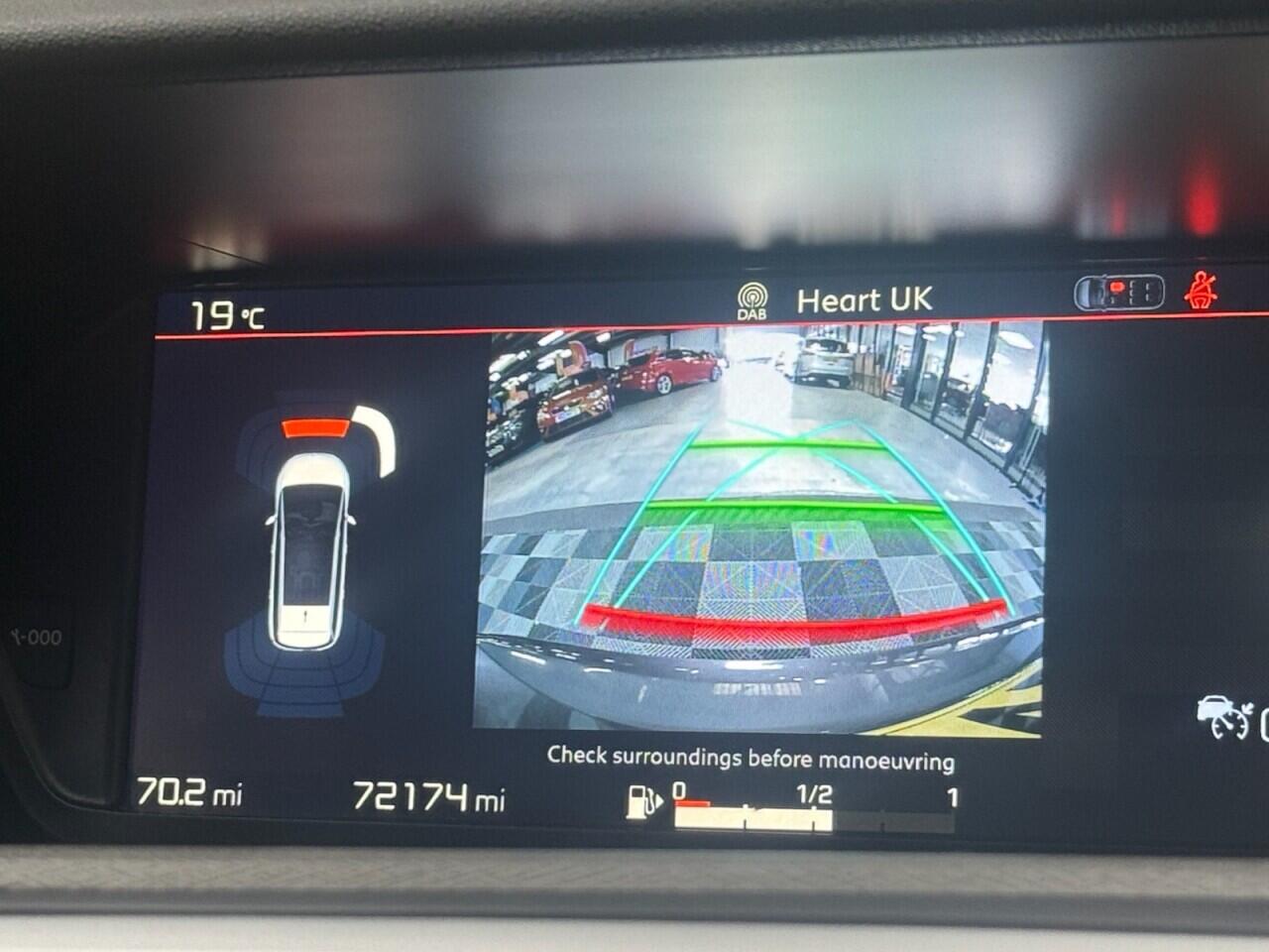 Citroen Grand C4 Spacetourer view 21