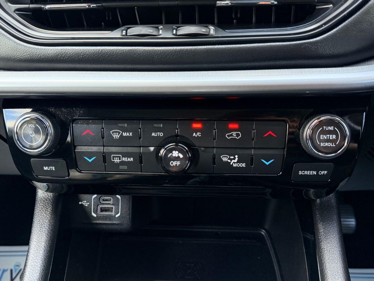 Jeep Compass view 35