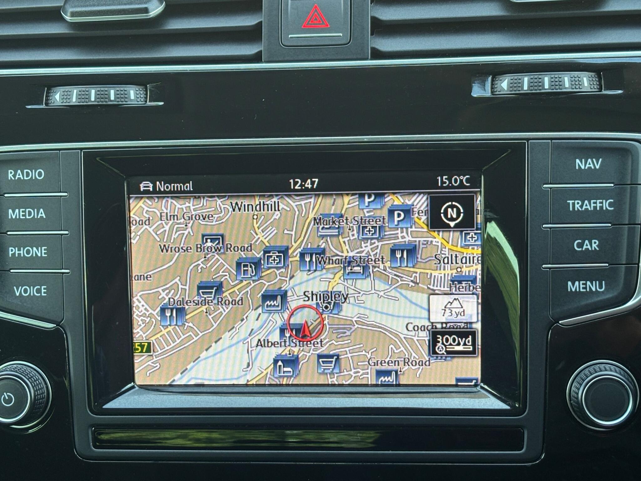 Volkswagen Golf view 11