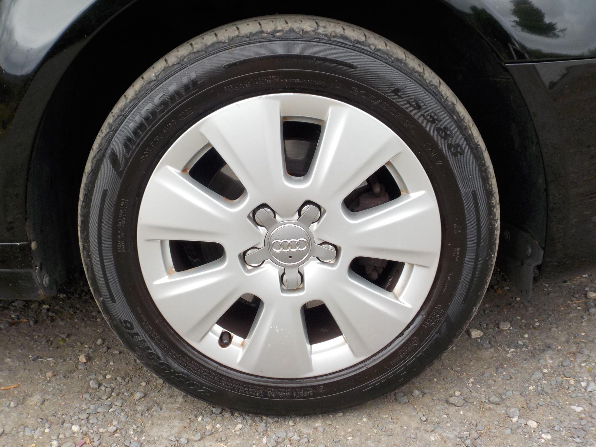 Audi A3 1.6 TDI Sportback Euro 5 (s/s) 5dr