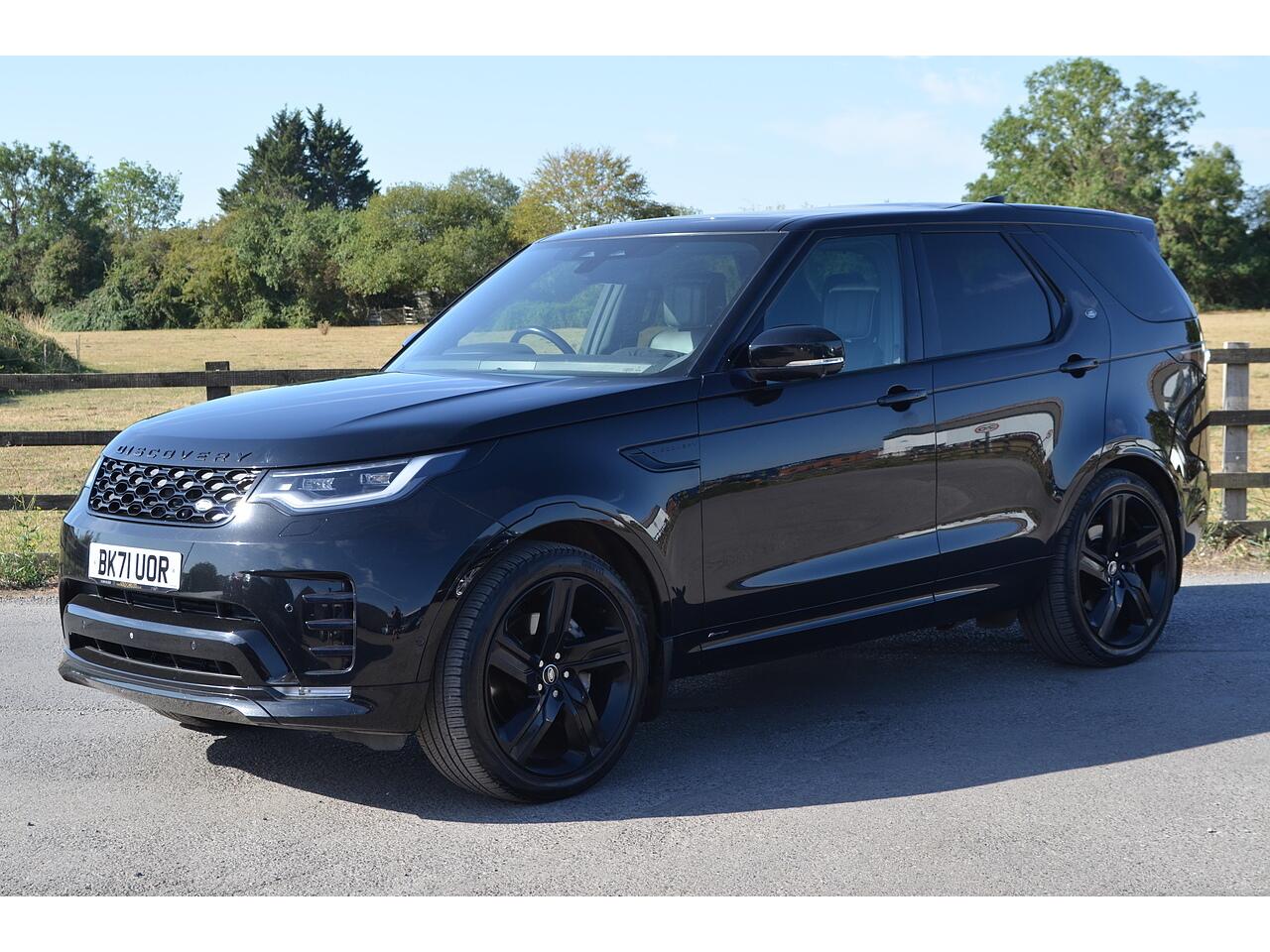 Land Rover Discovery view 5