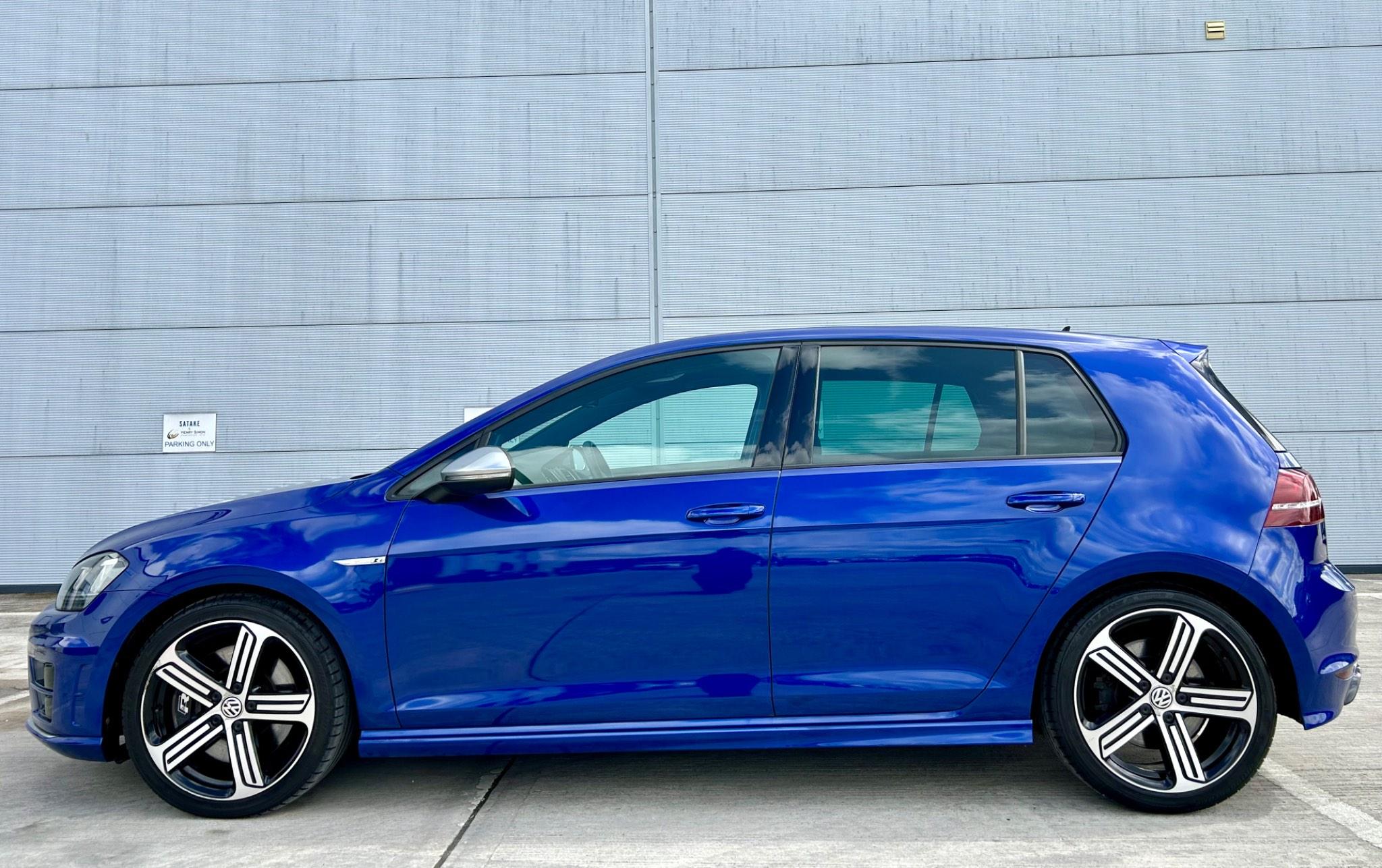 Volkswagen Golf view 6
