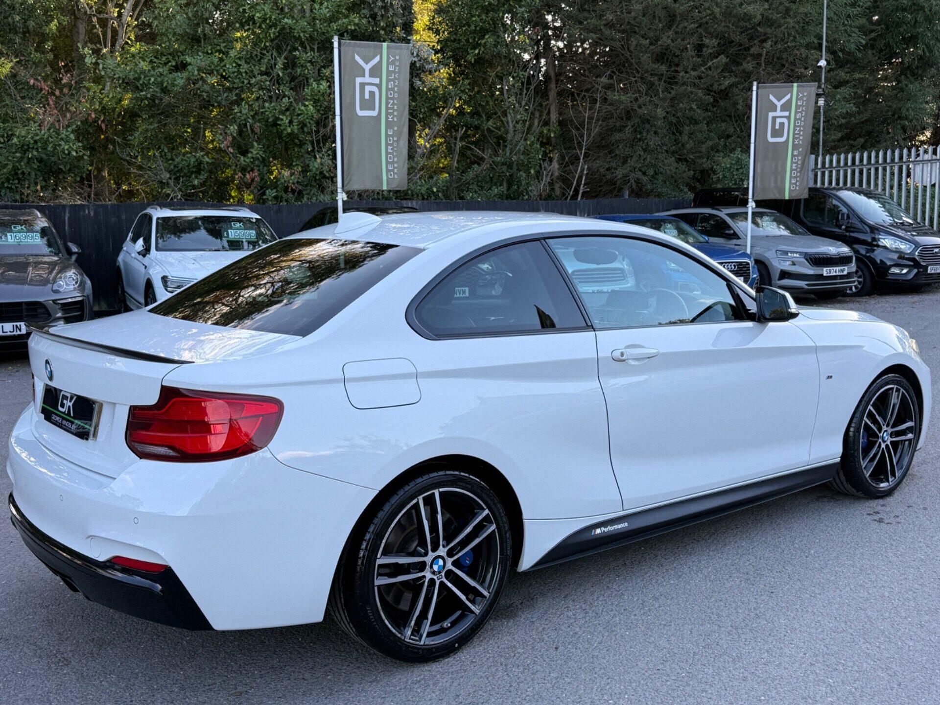 BMW 2 Series view 6