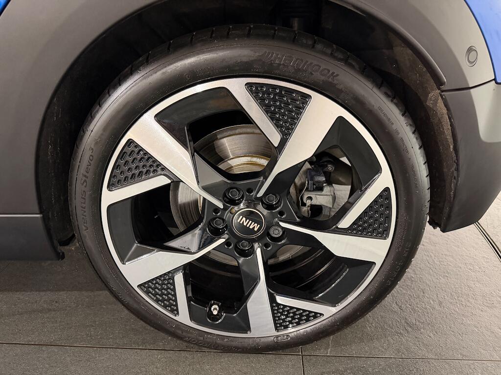 Mini Cooper Cooper view 31