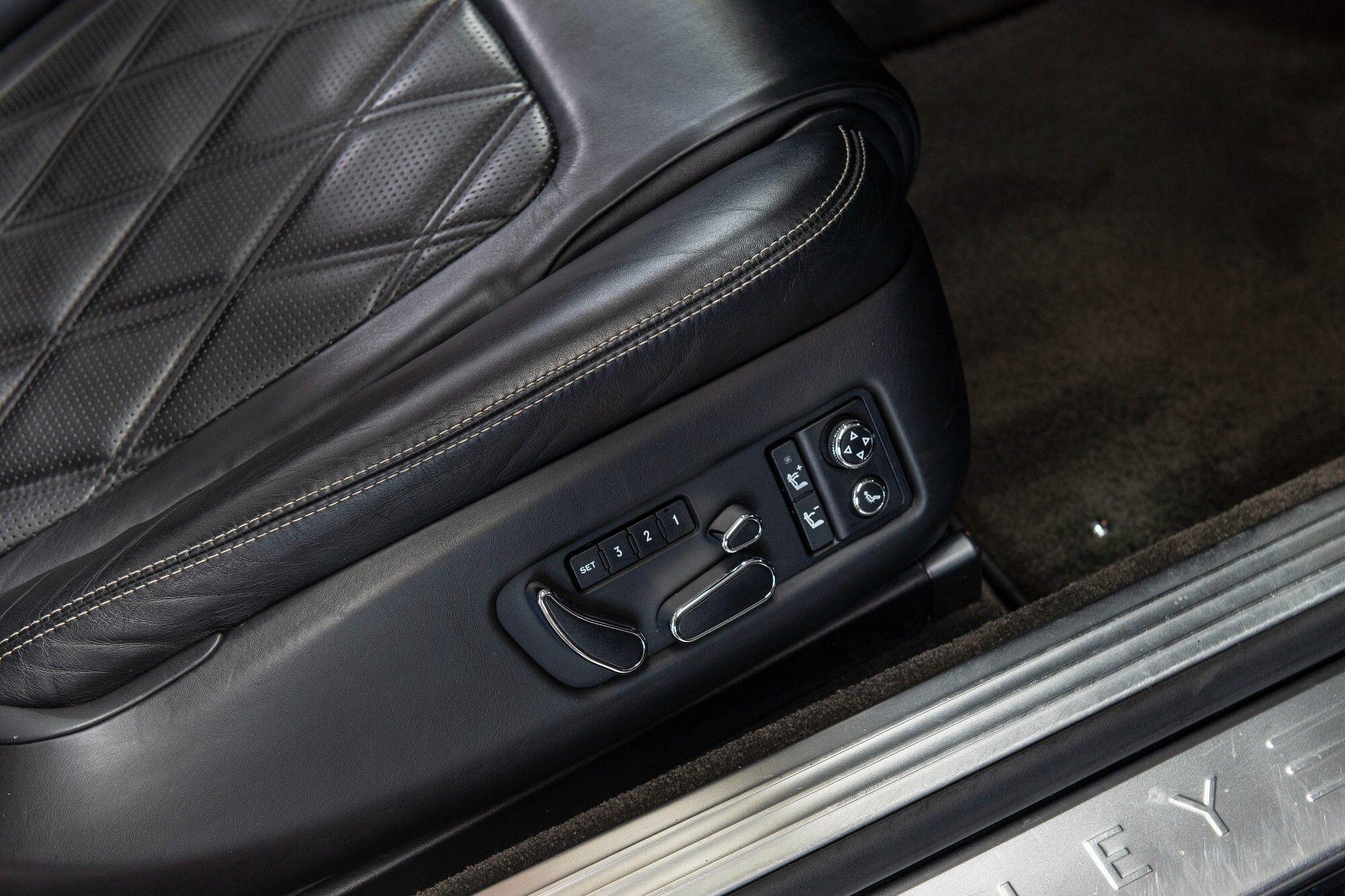 Bentley Continental view 12