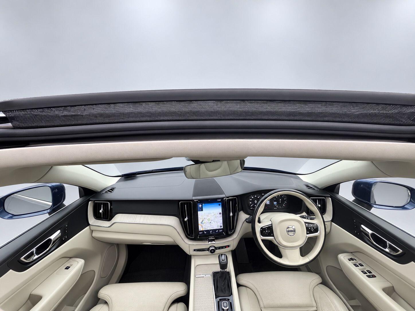 Volvo XC60 view 33