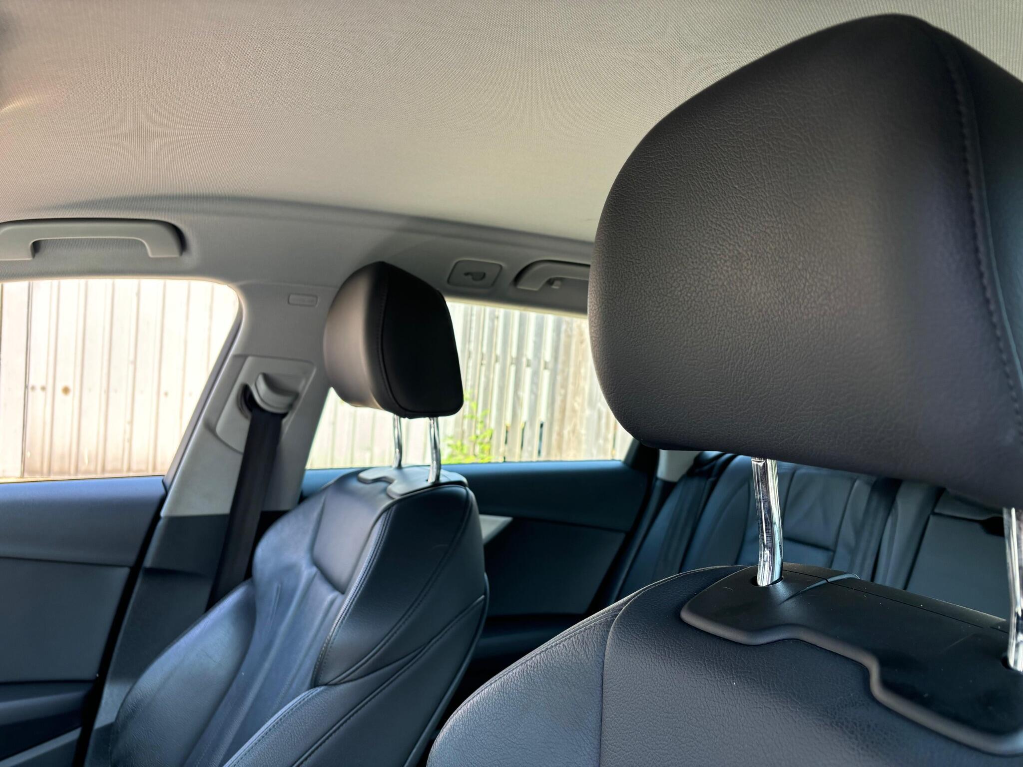 Audi A4 Avant view 6