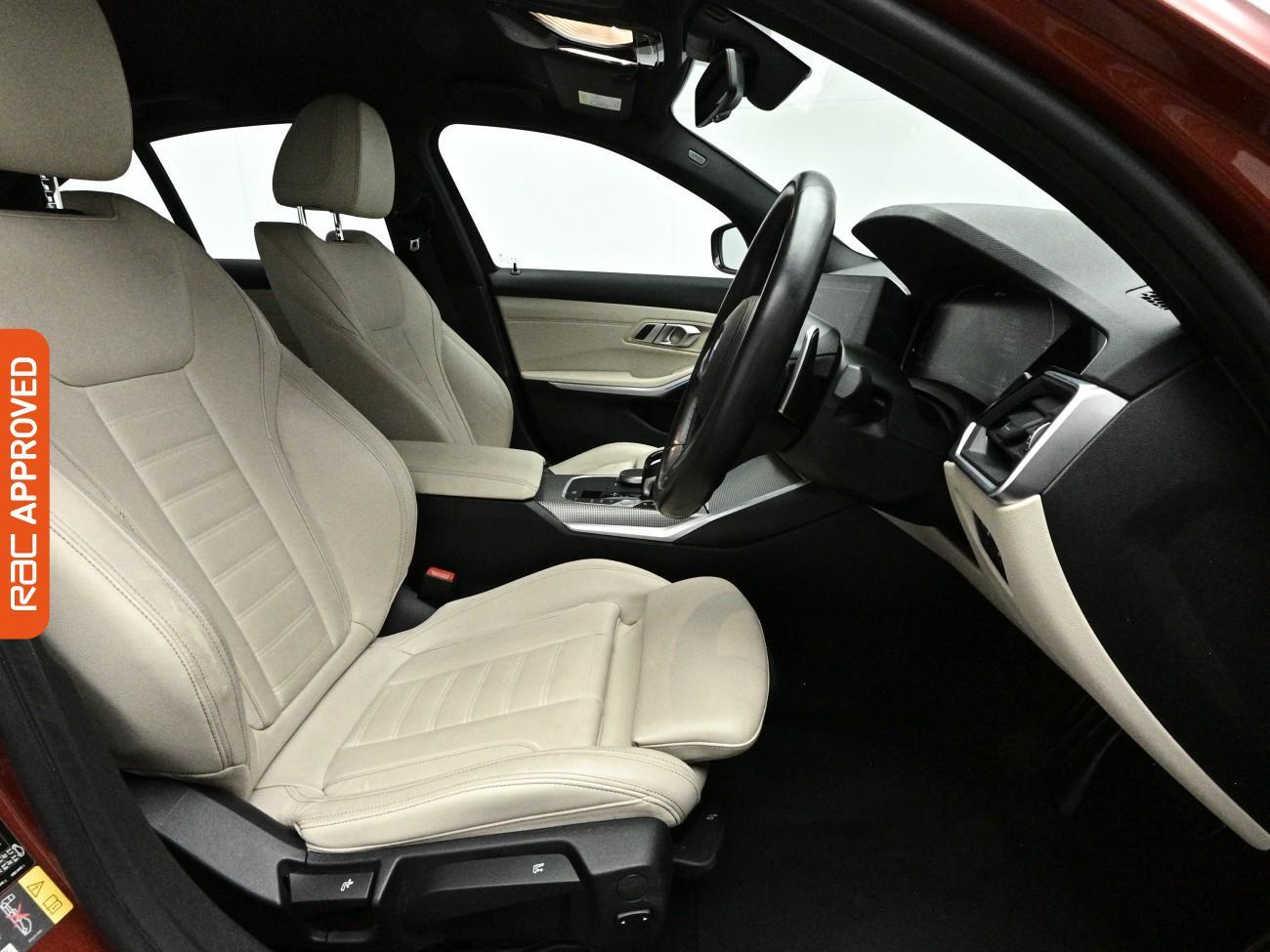 BMW 3 Series view 13