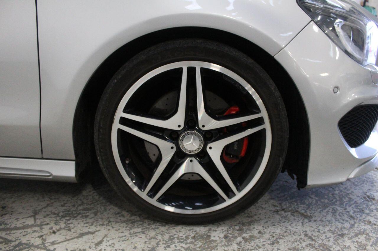 Mercedes-Benz CLA view 54