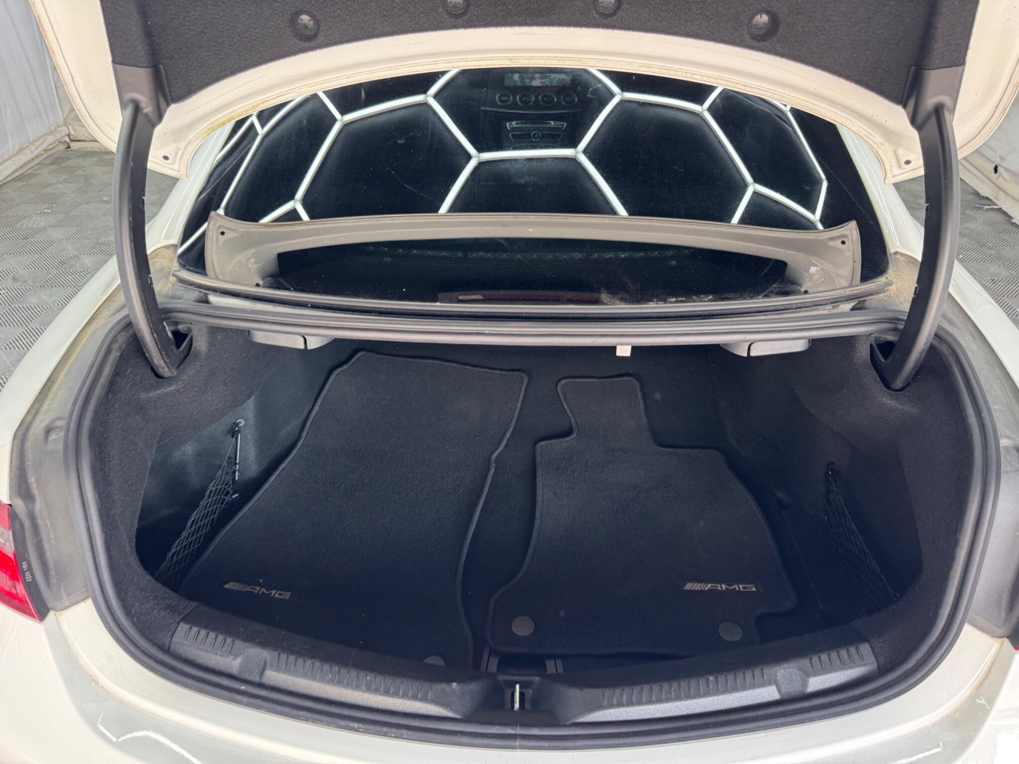 Mercedes-Benz E Class view 45