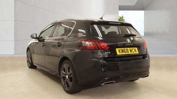 Peugeot 308 view 5
