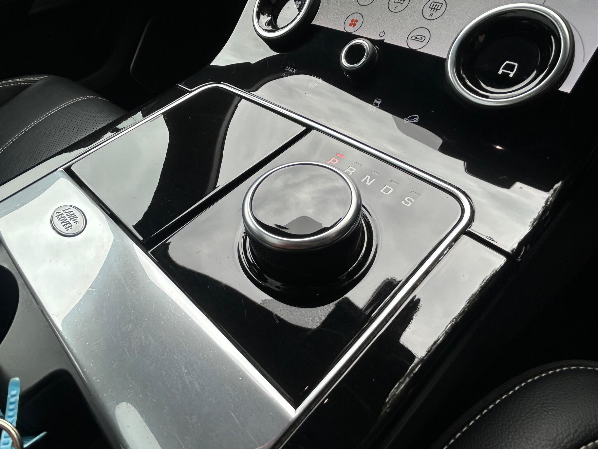 Land Rover Range Rover Velar view 23