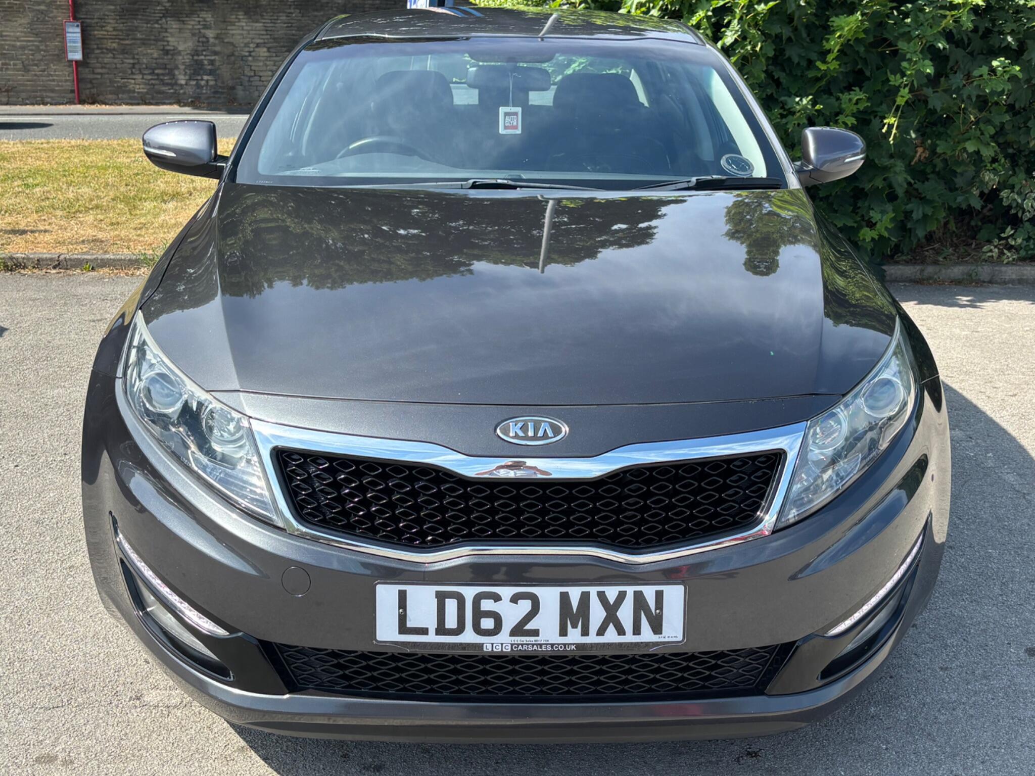 Kia Optima view 2