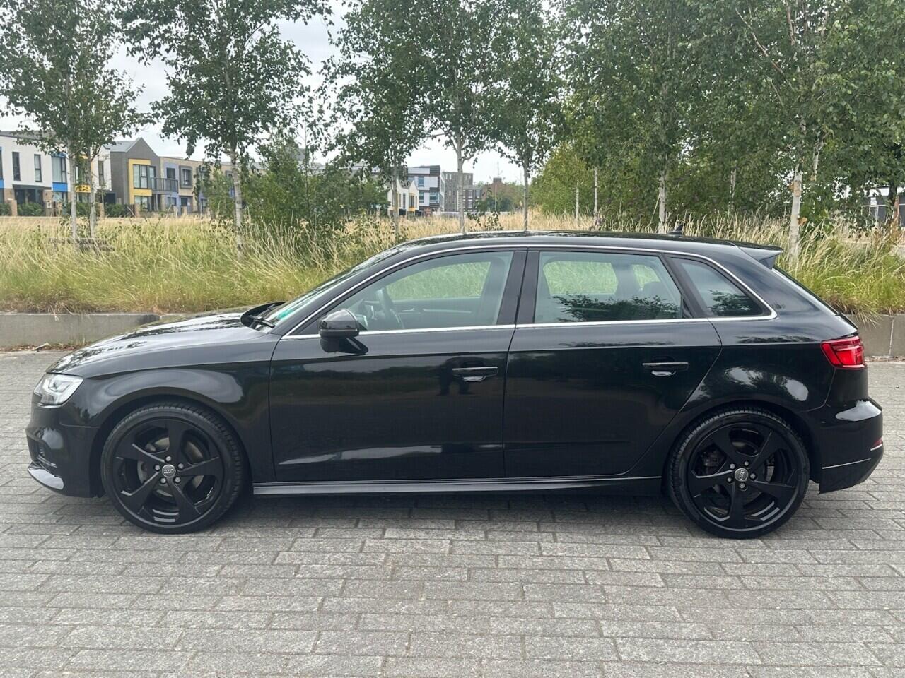 Audi A3 view 13