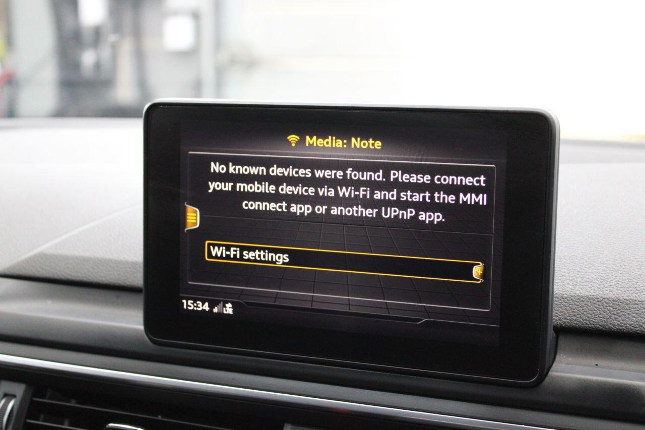 Audi A4 view 32