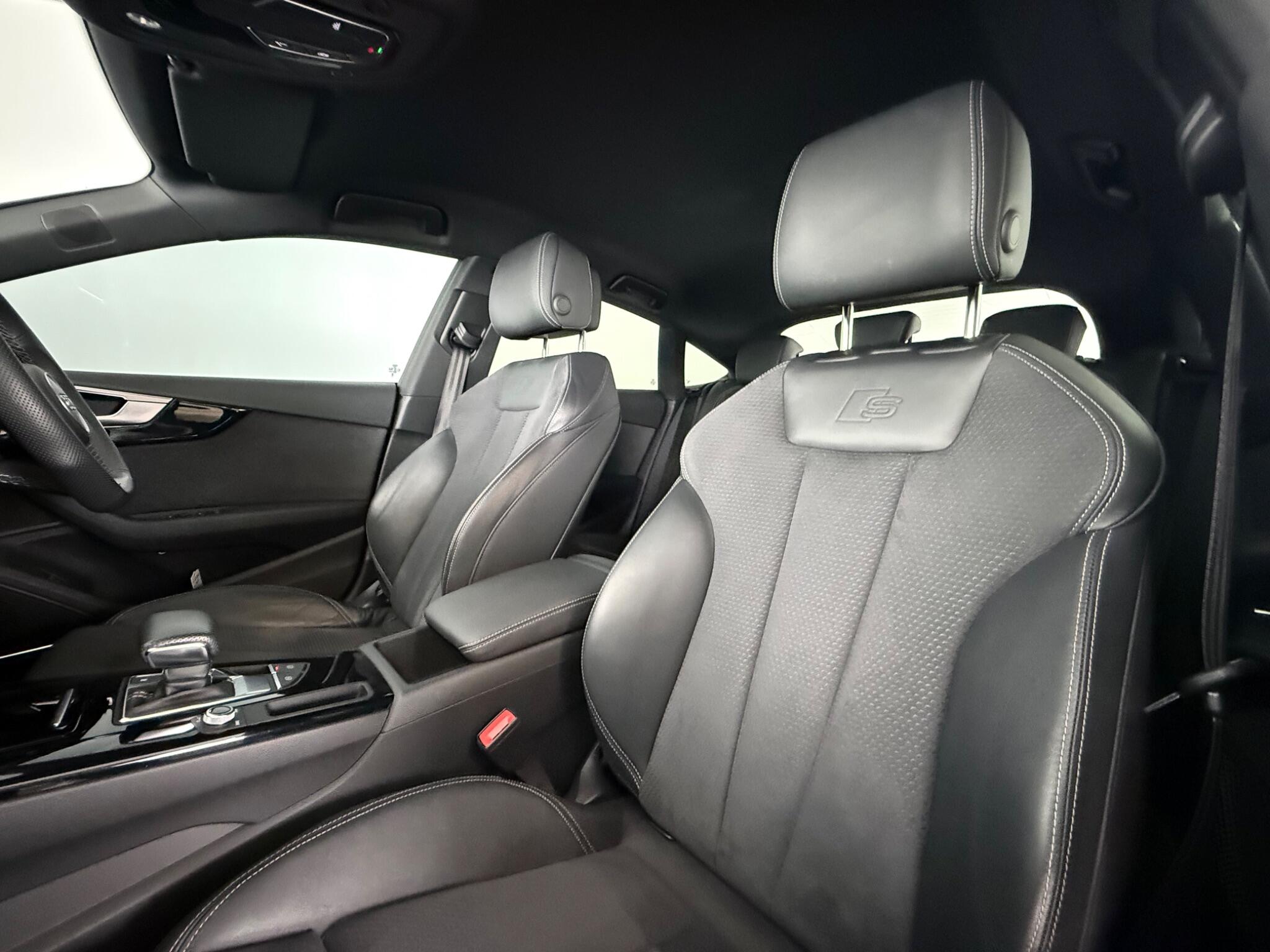 Audi A5 view 33