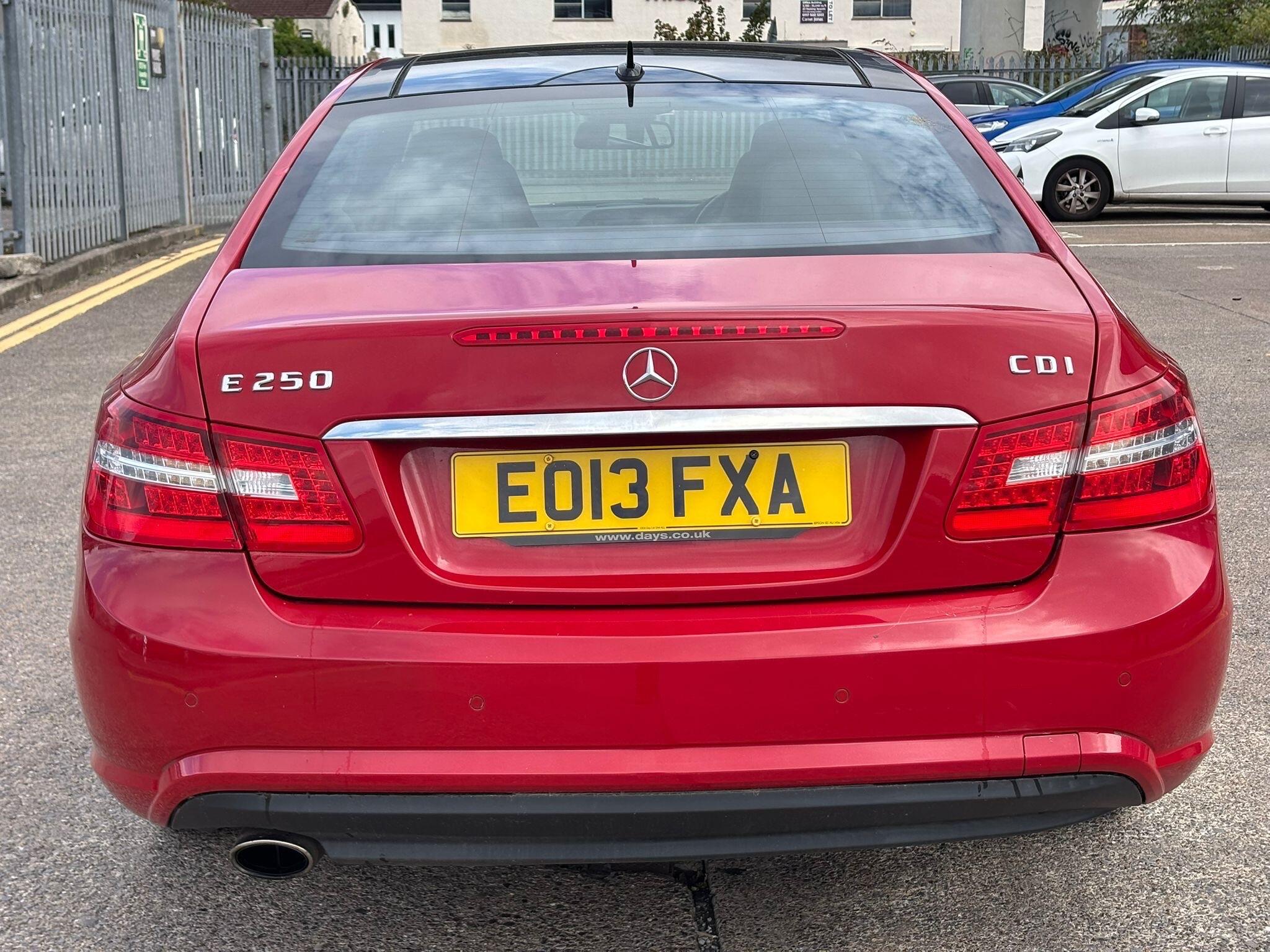 Mercedes-Benz E-Class view 11