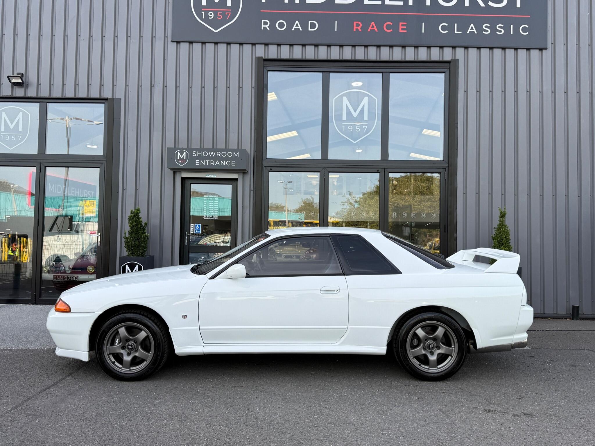 Nissan Skyline view 51