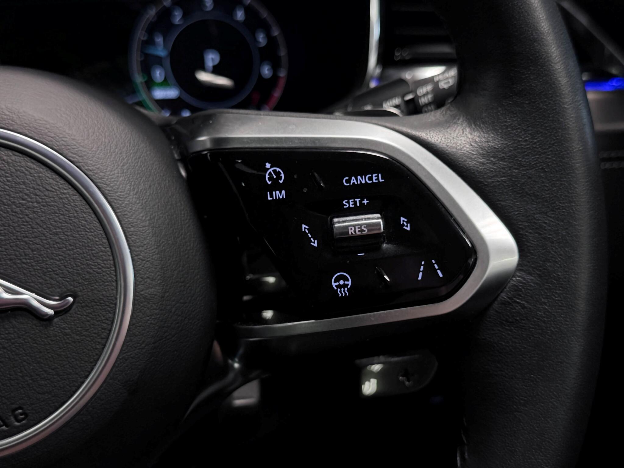 Jaguar F-Pace view 31