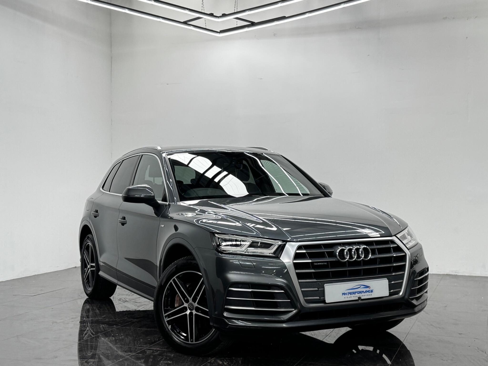 Audi Q5 view 17