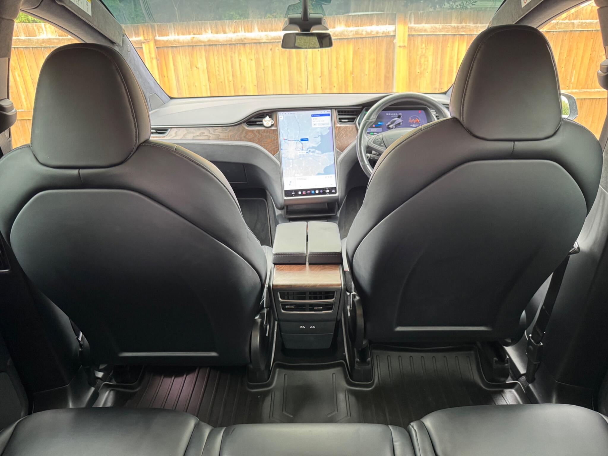 Tesla Model X view 24