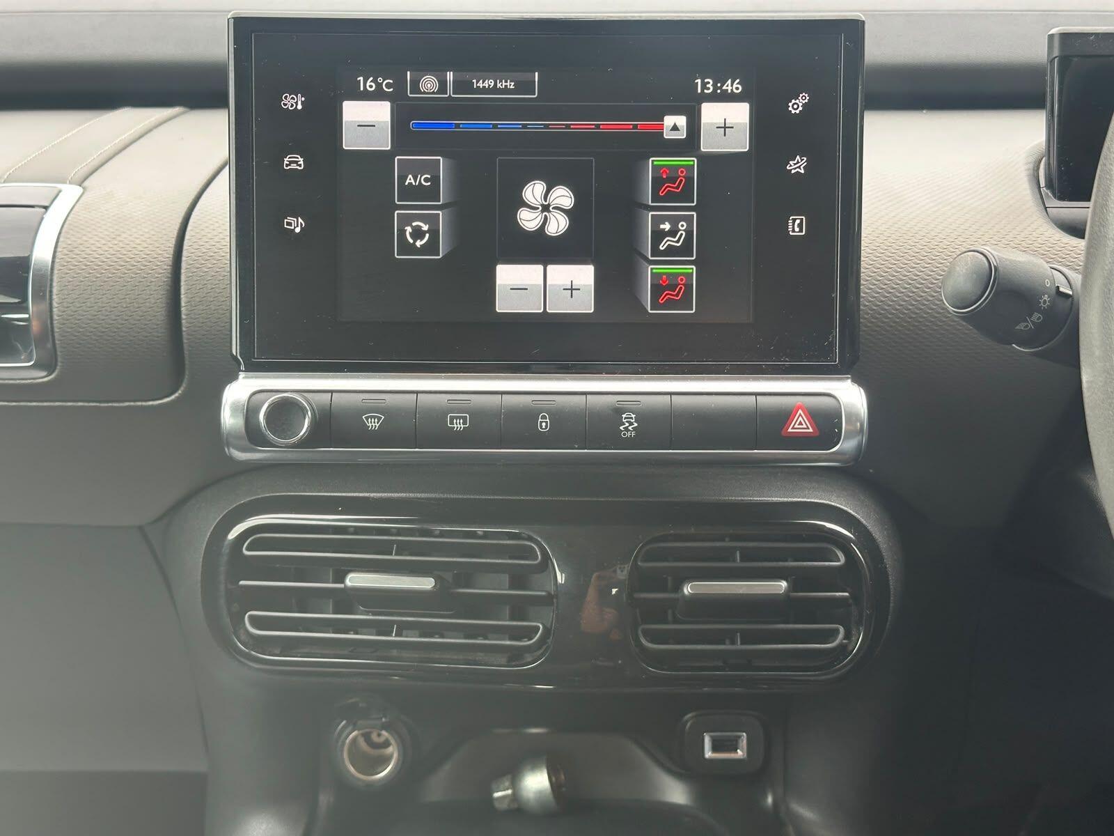 Citroen C4 Cactus view 12