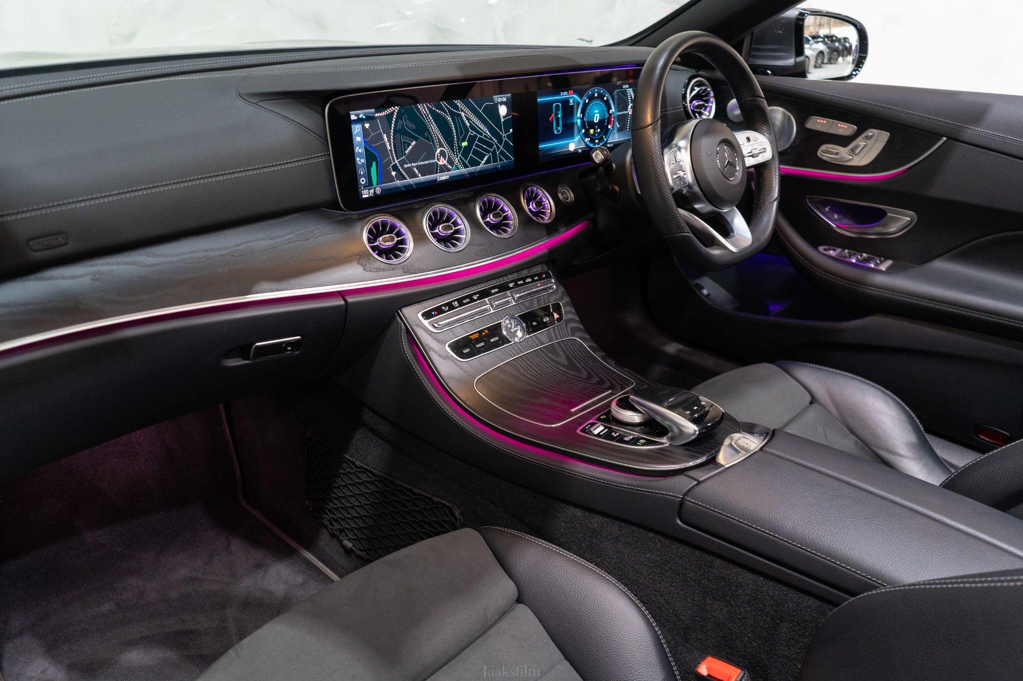 Mercedes-Benz E-Class view 15
