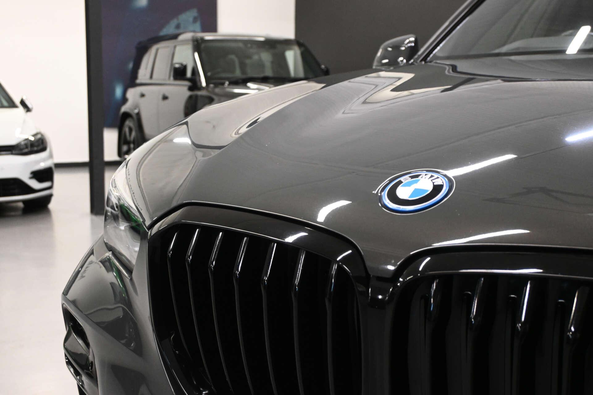 BMW X5 view 30