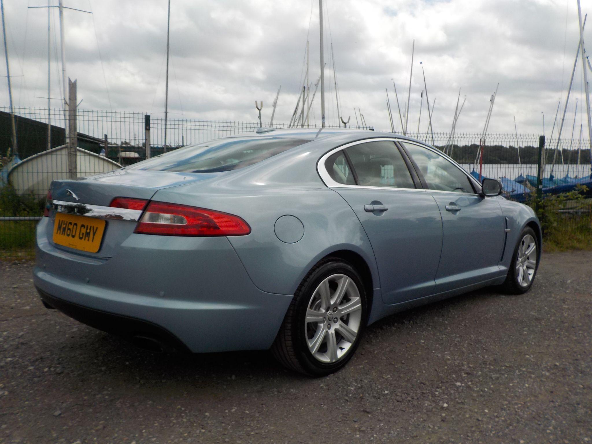 Jaguar XF 3.0d V6 Luxury Auto Euro 5 4dr