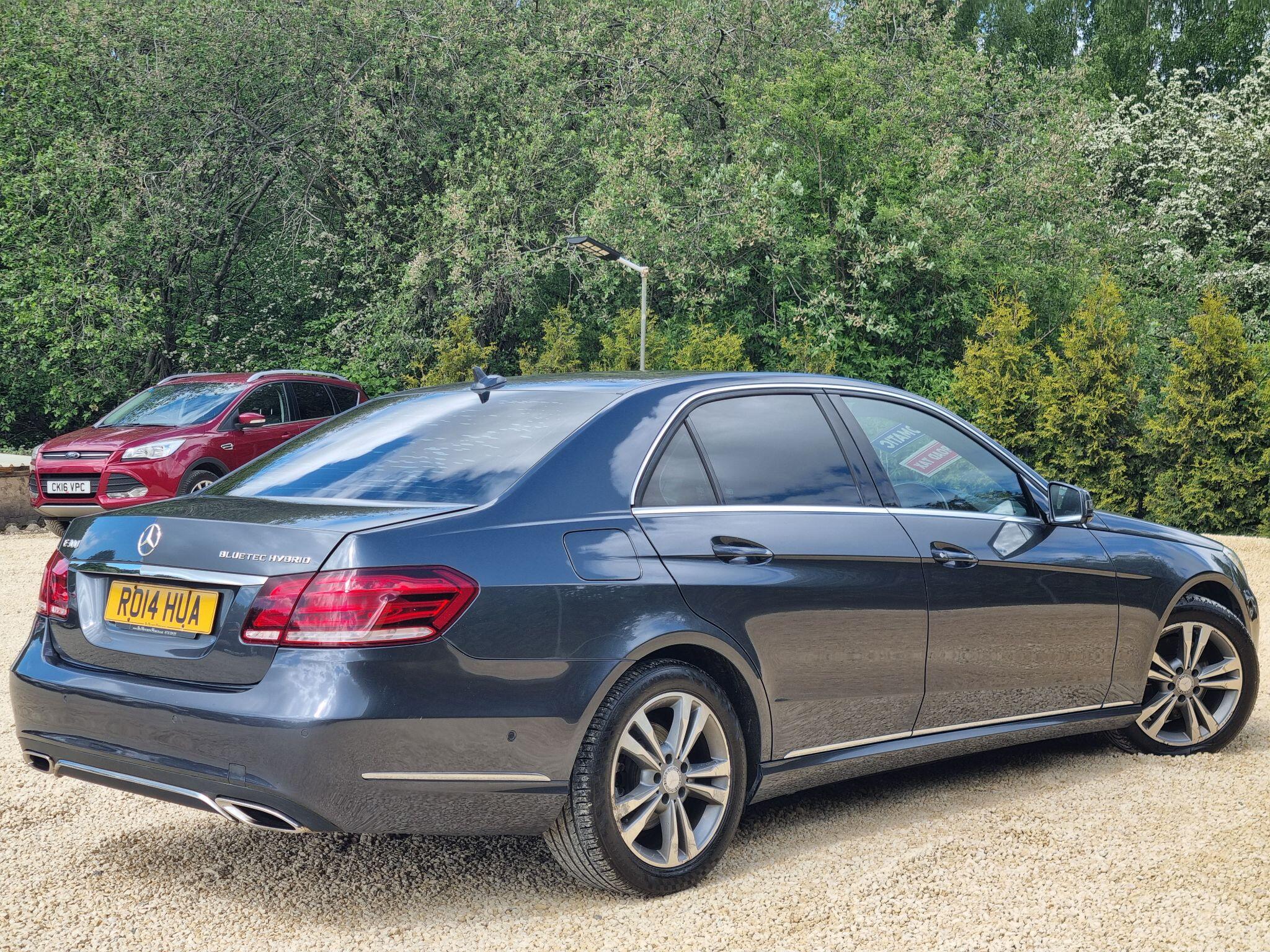 Mercedes-Benz E Class view 7