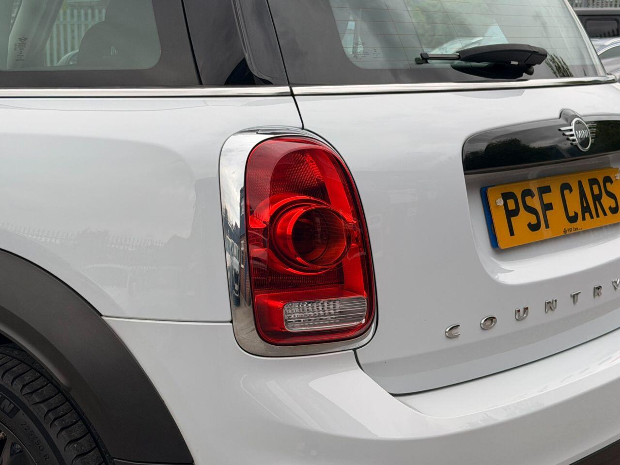 Mini Countryman view 25