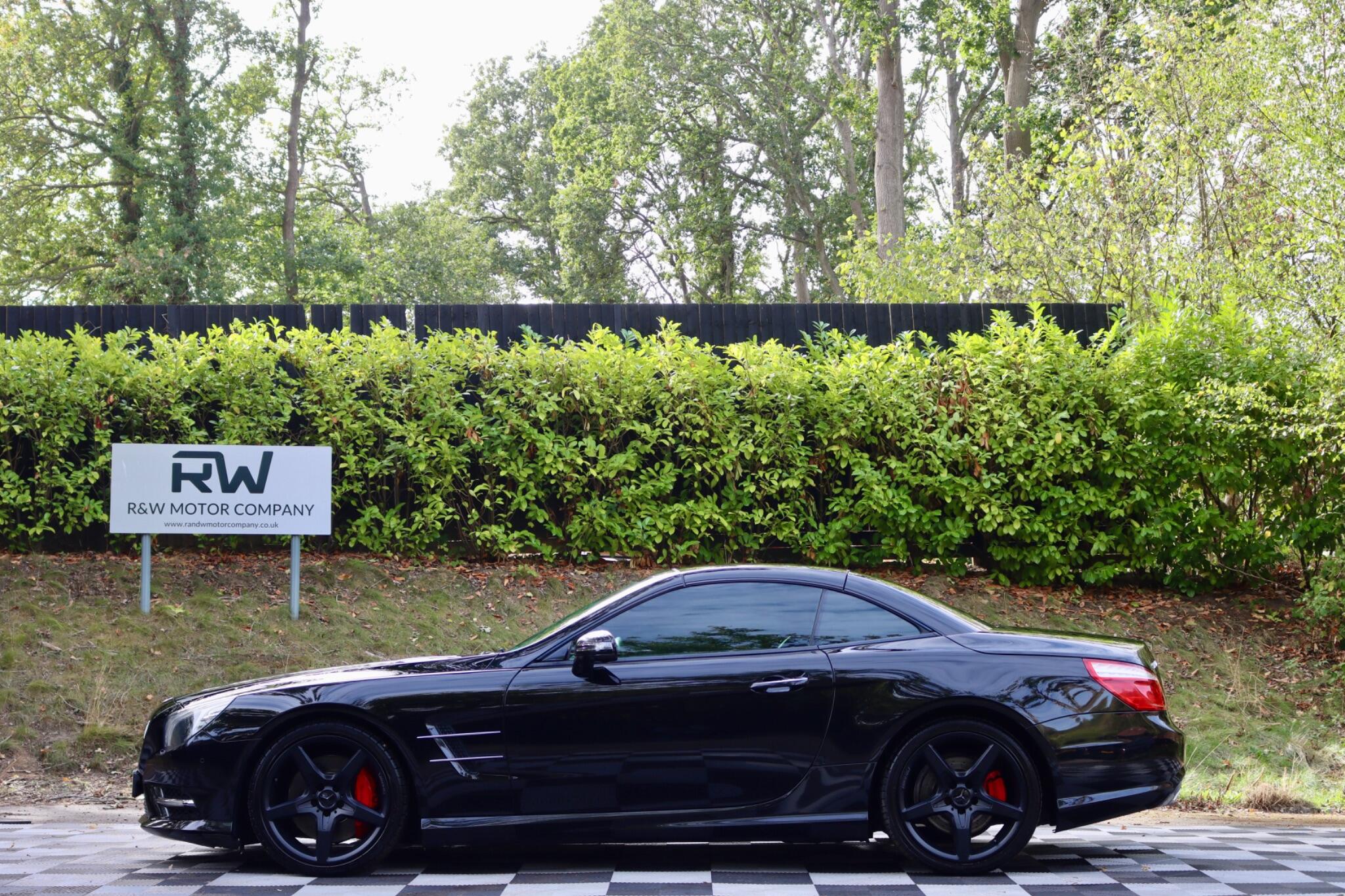 Mercedes-Benz SL view 18