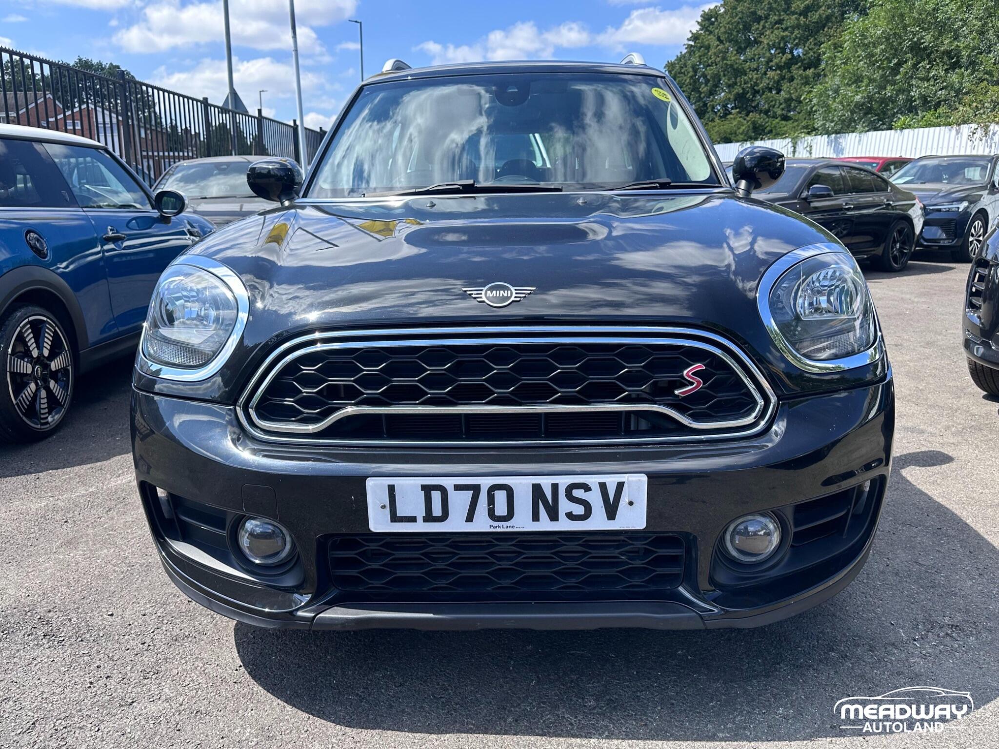 Mini Countryman view 4