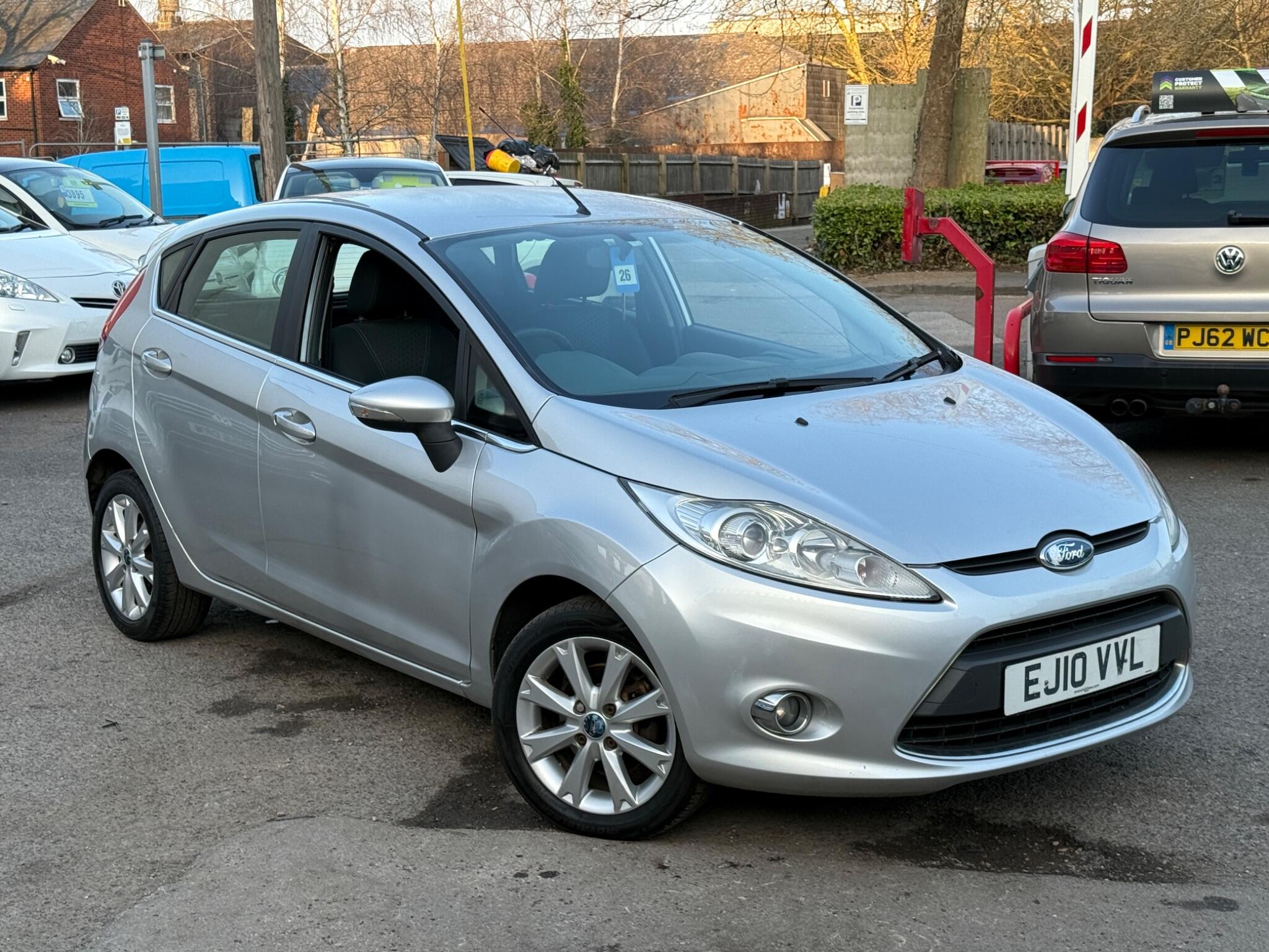 Ford Fiesta - Image 5