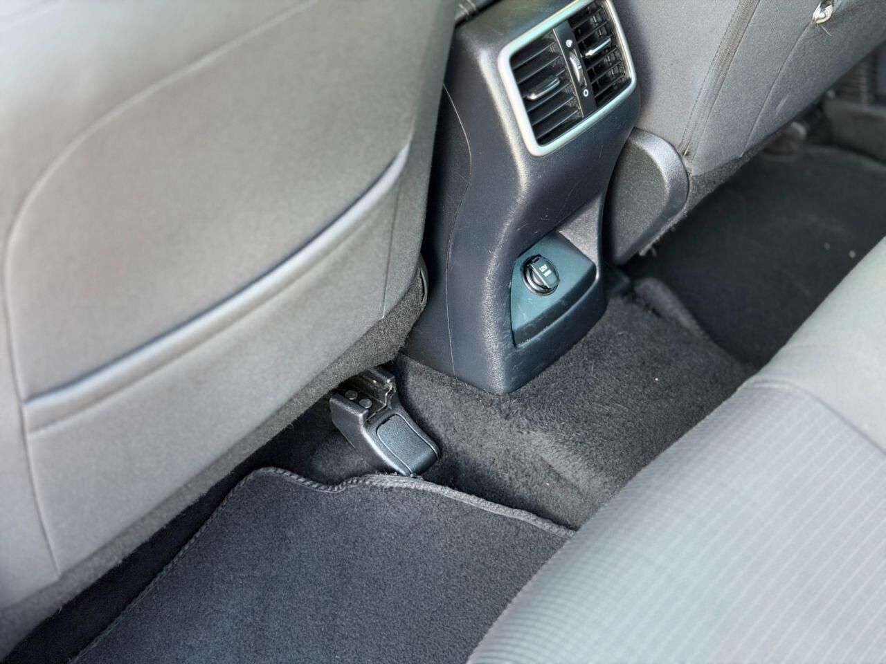 Kia Sportage view 138