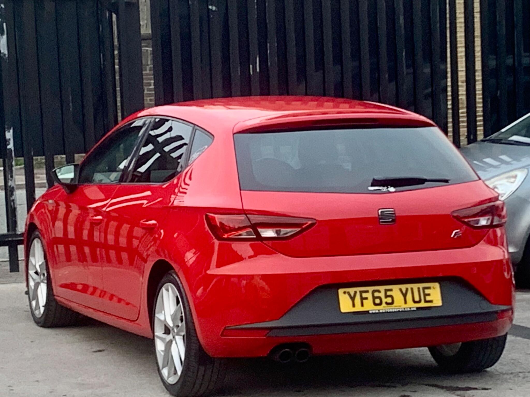 Seat Leon Leon view 8
