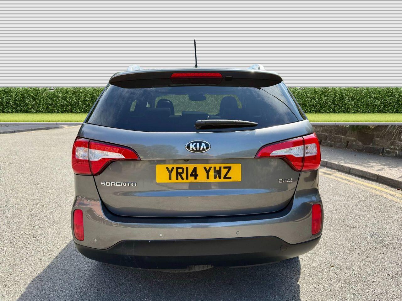 Kia Sorento view 12