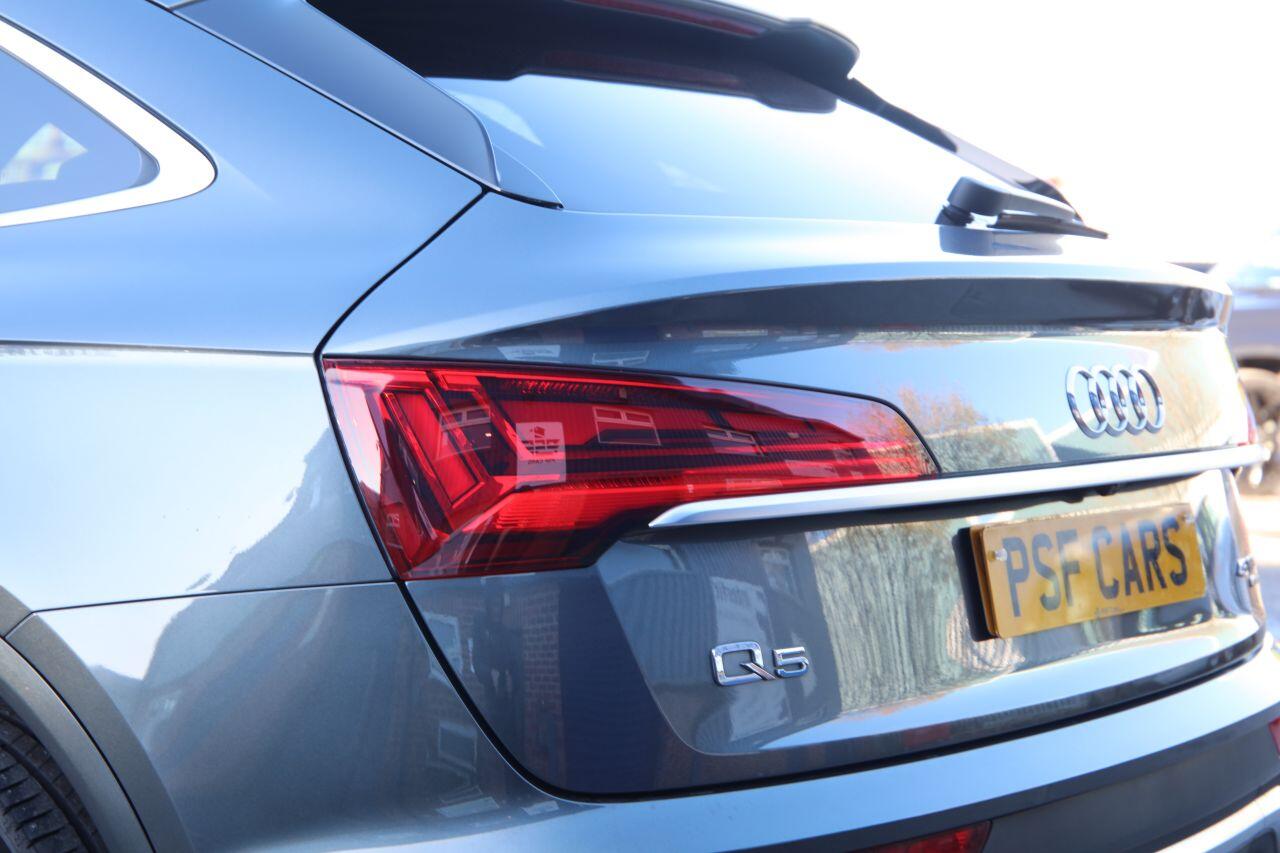 Audi Q5 view 28