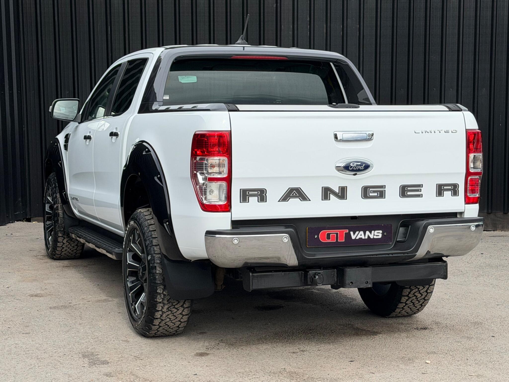 Ford Ranger view 4