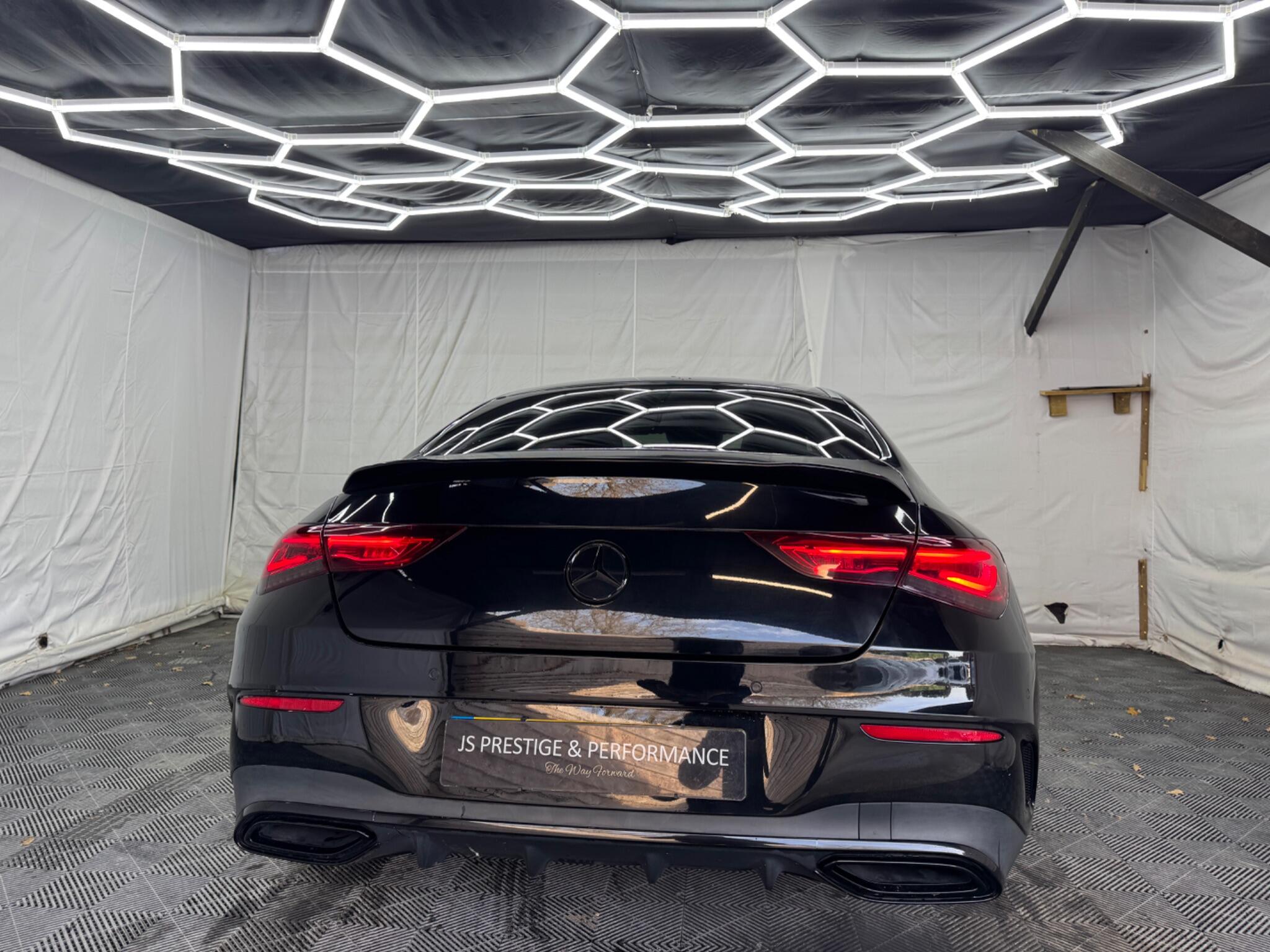 Mercedes-Benz Cla view 12