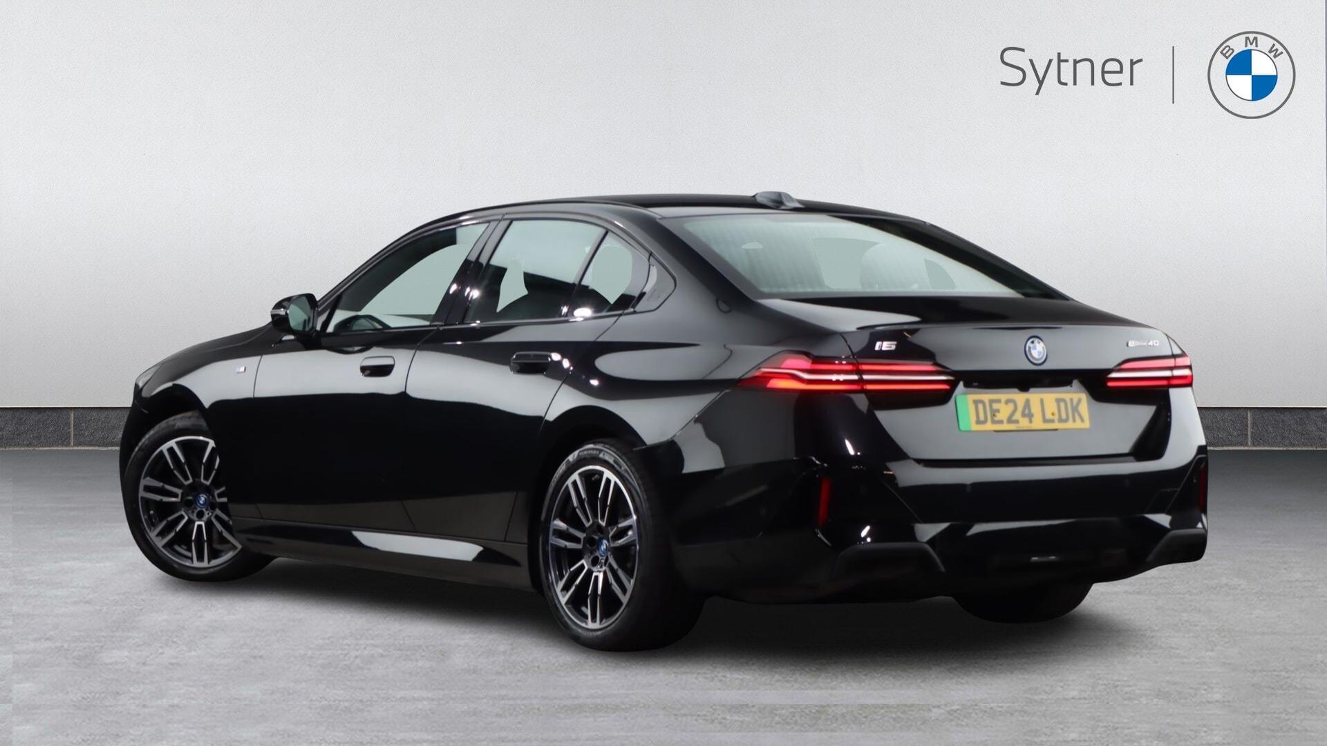 BMW i5 view 2