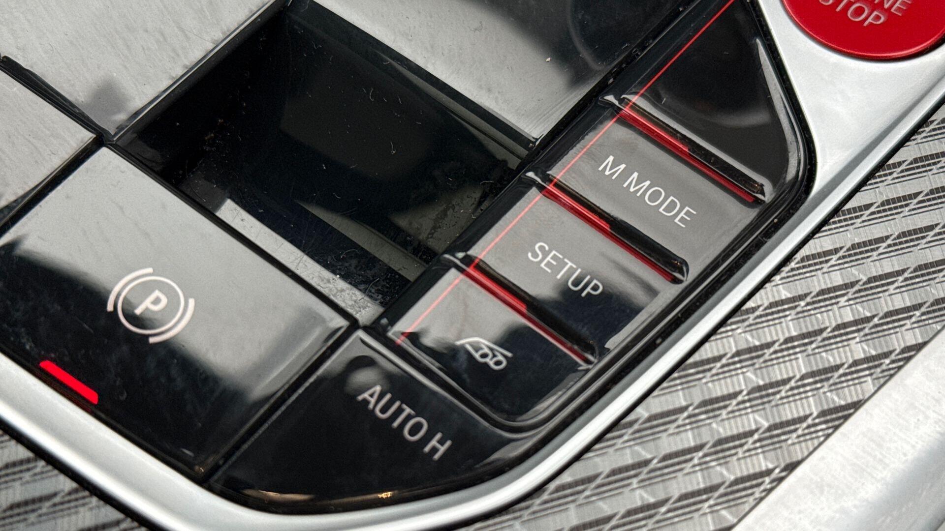 BMW X6 M view 20
