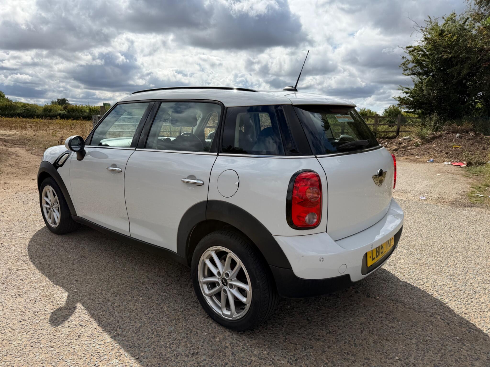 Mini Countryman view 37
