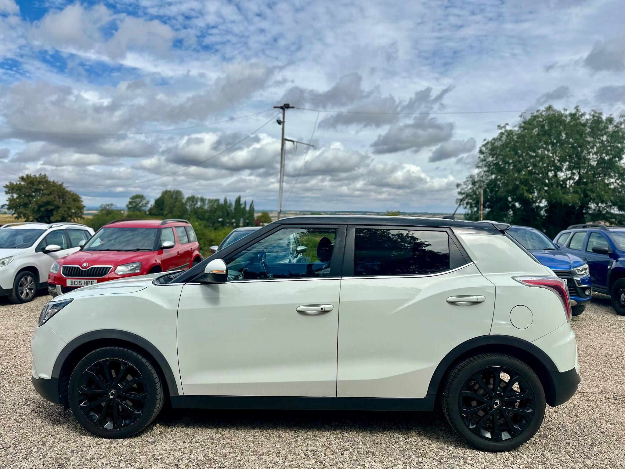 KGM Tivoli view 9