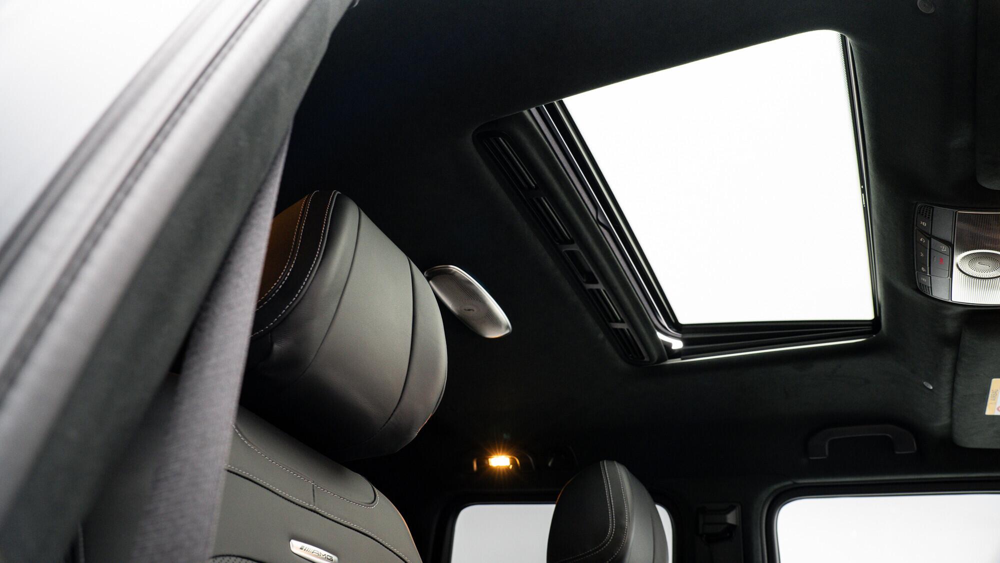 Mercedes-Benz G-Class view 7