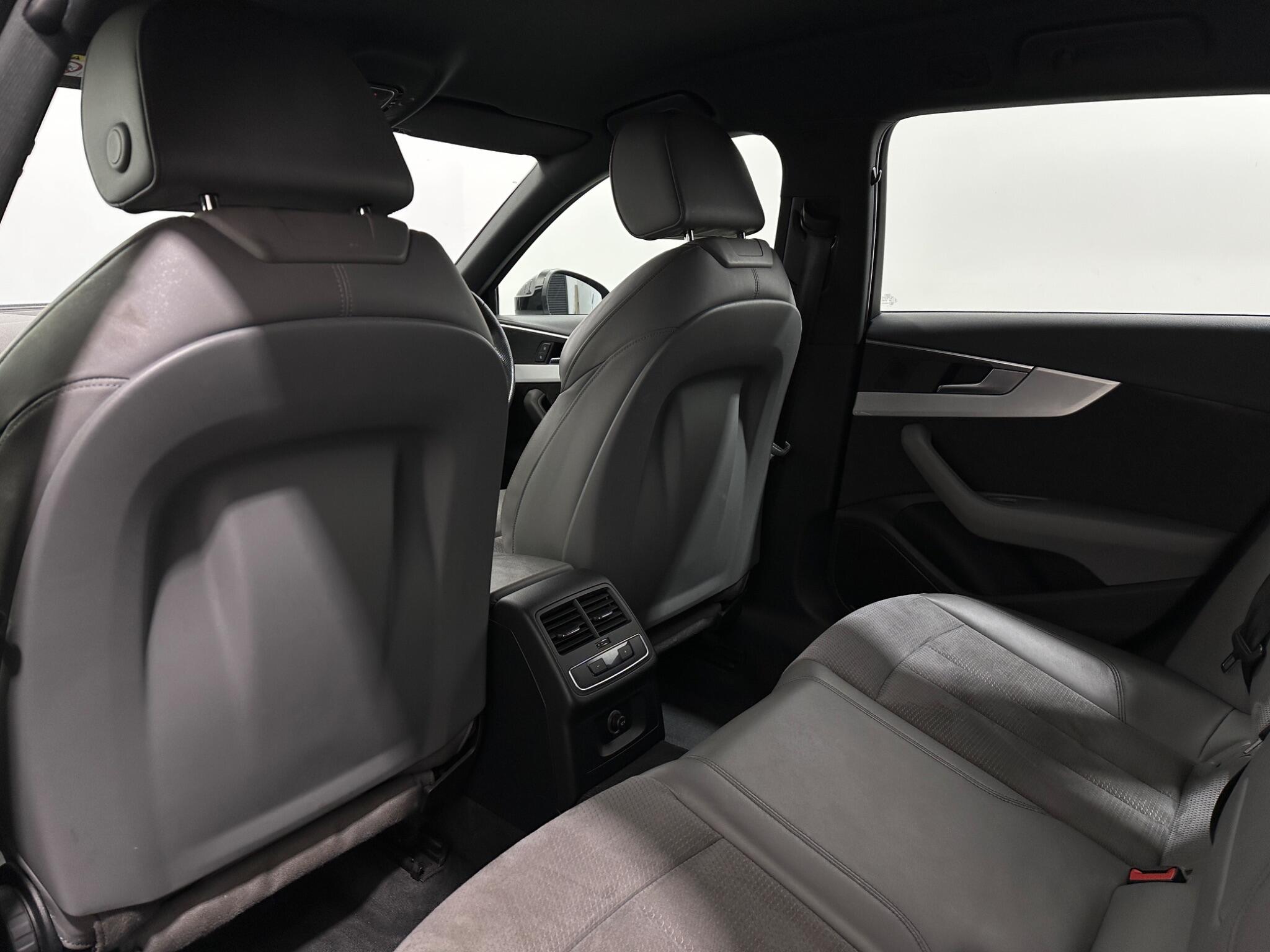 Audi A4 view 39