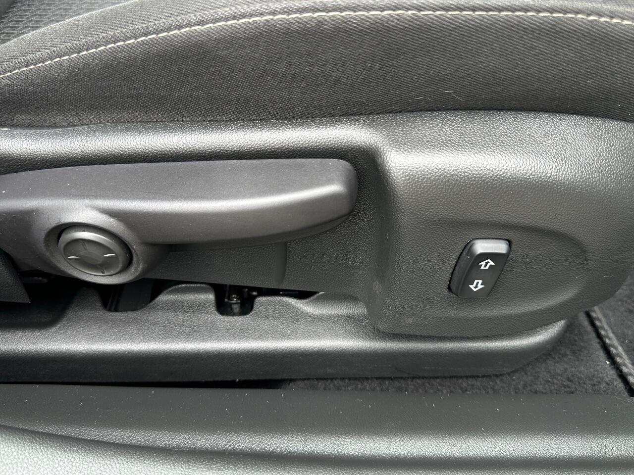 Vauxhall Insignia view 24